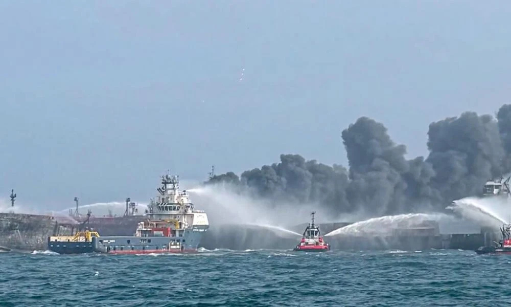 Σύγκρουση πλοίων στη Βόρεια Θάλασσα: Ρώσος υπήκοος ο καπετάνιος του πλοίου που εμβόλισε το τάνκερ